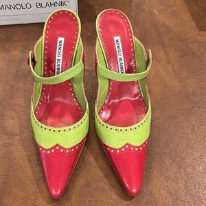 MANOLO BLAHNIK NEW IN BOX SIZE 6.5